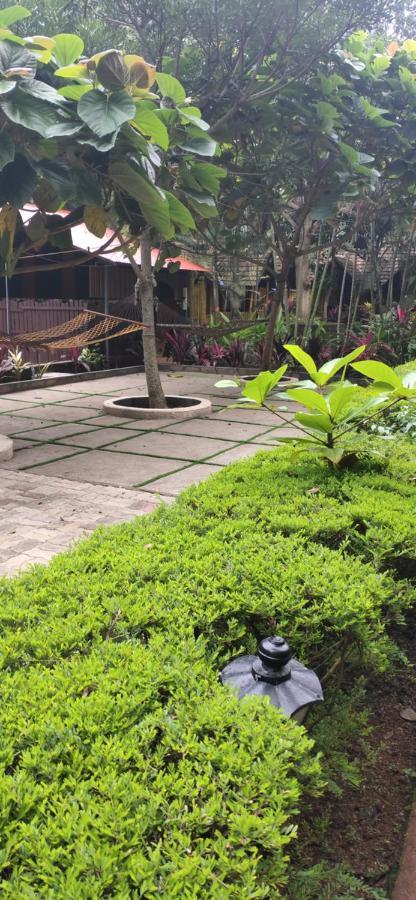 SAVITHRI INN Cottages Varkala Esterno foto