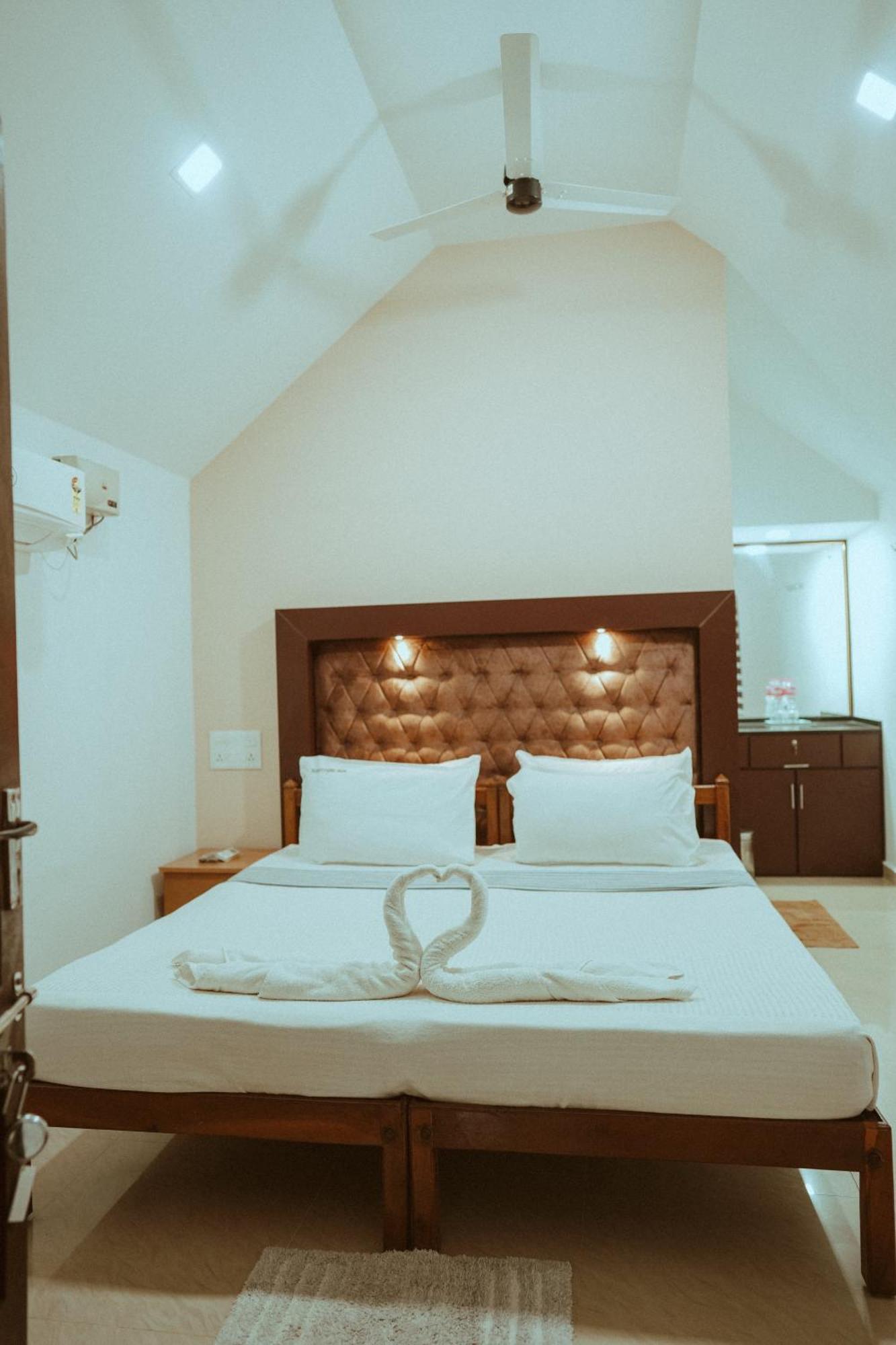 SAVITHRI INN Cottages Varkala Camera foto
